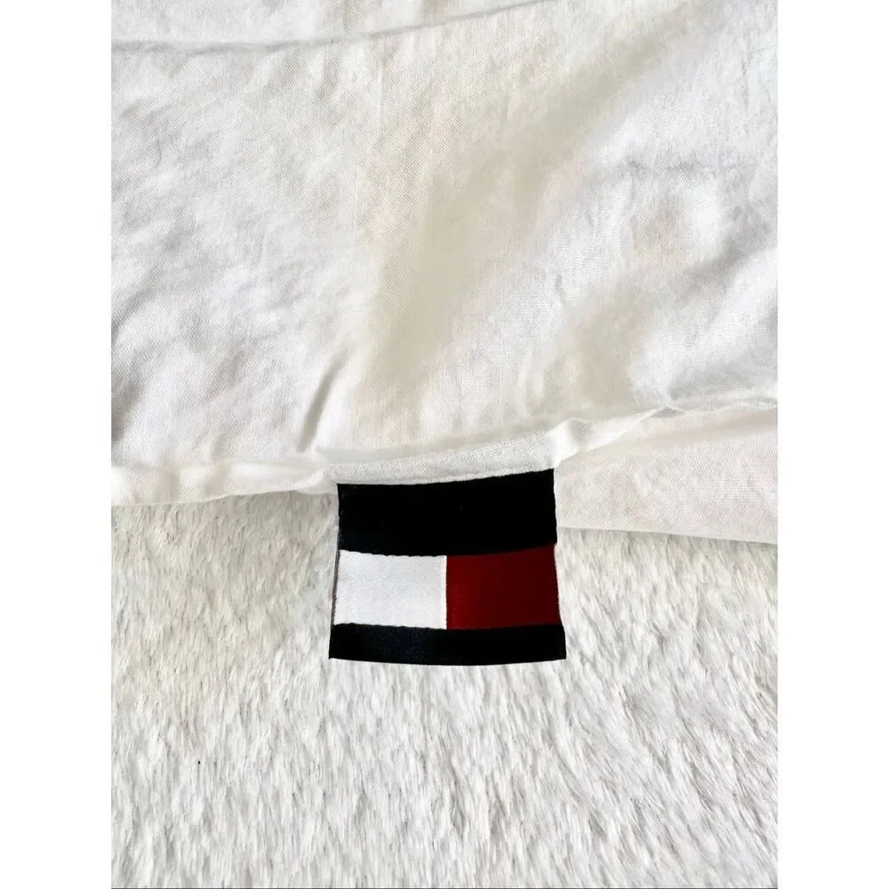 Tommy Hilfiger Chevron white color pillowcase used - 20 x 26 inches